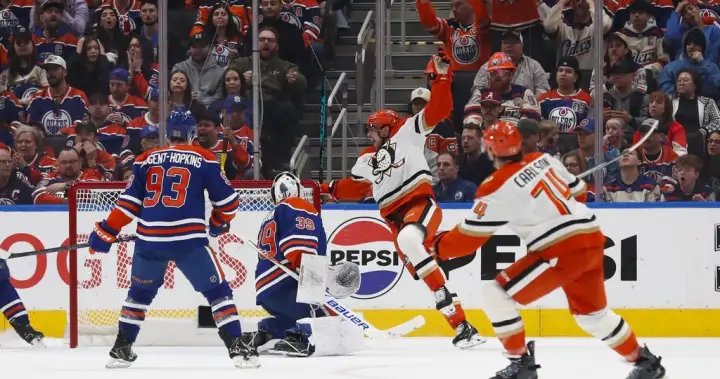 Ducks level series with 6-4 win over Oilers