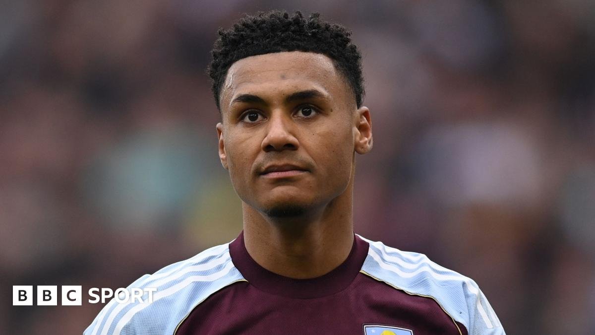 Ollie Watkins reveals he has spoken to Michael Owen about his ‘difficult’ season