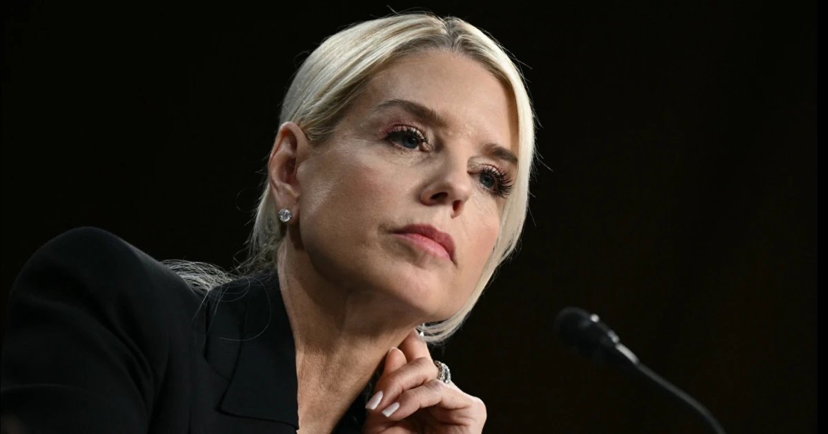 Trump fires Attorney General Pam Bondi 