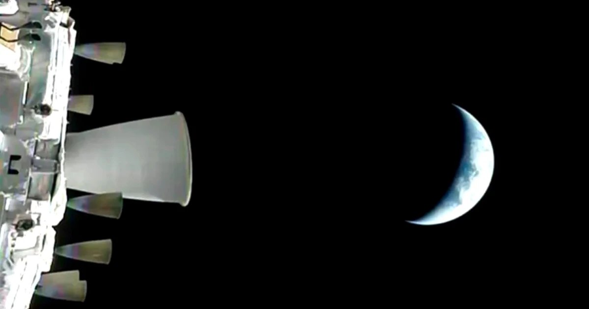 Artemis II Leaves Earth’s Orbit and Begins Journey to the Moon