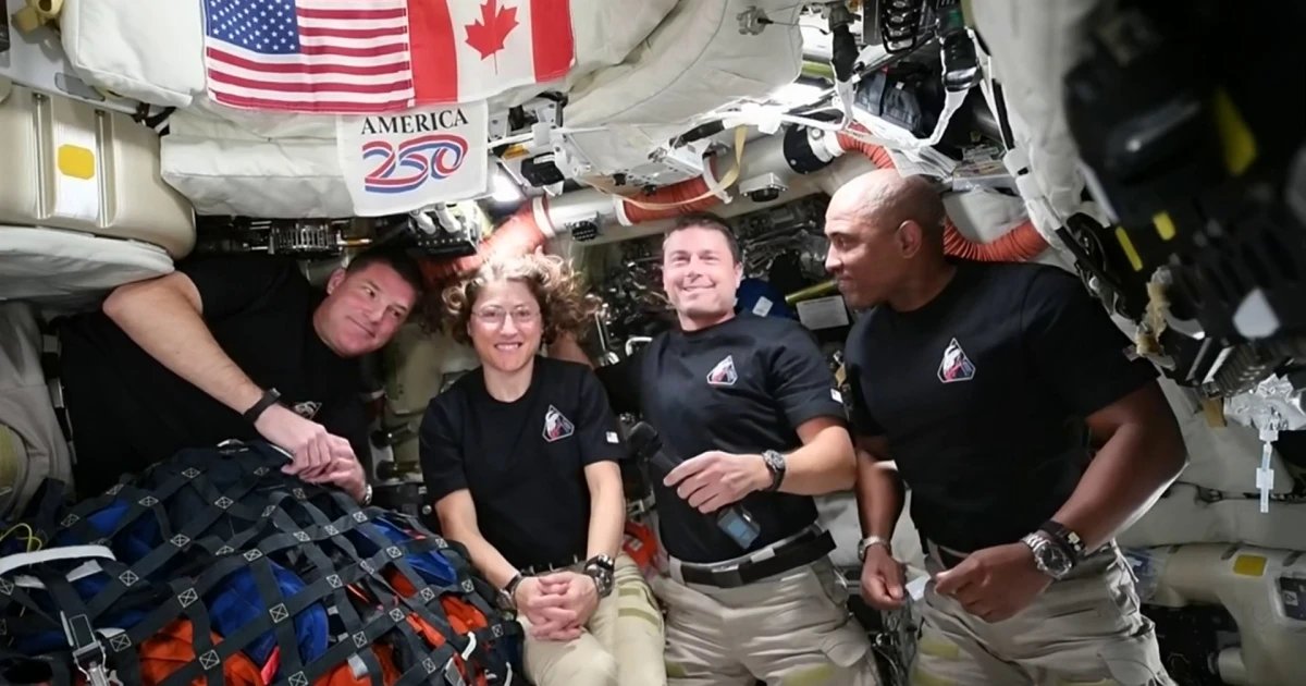 Trump speaks with Artemis II crew after moon flyby
