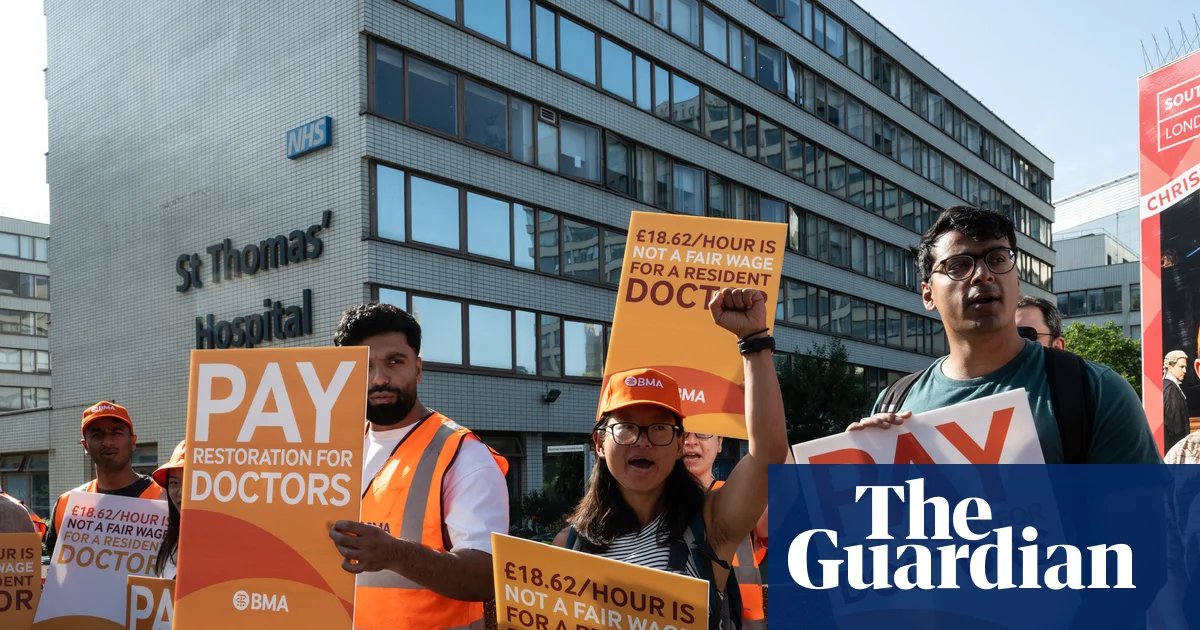 Resident doctors’ strike has torpedoed pay rises and training posts, says Wes Streeting | Doctors