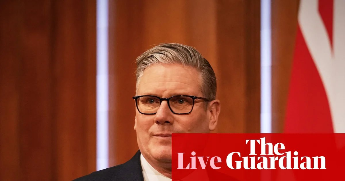 Keir Starmer welcomes Iran war ceasefire as he heads to Gulf to meet regional leaders – UK politics live | Politics