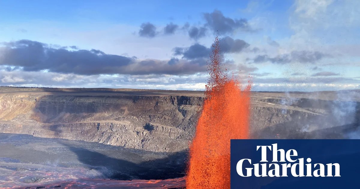 Lava bursts forth as Hawaii’s Kilauea volcano erupts | Hawaii