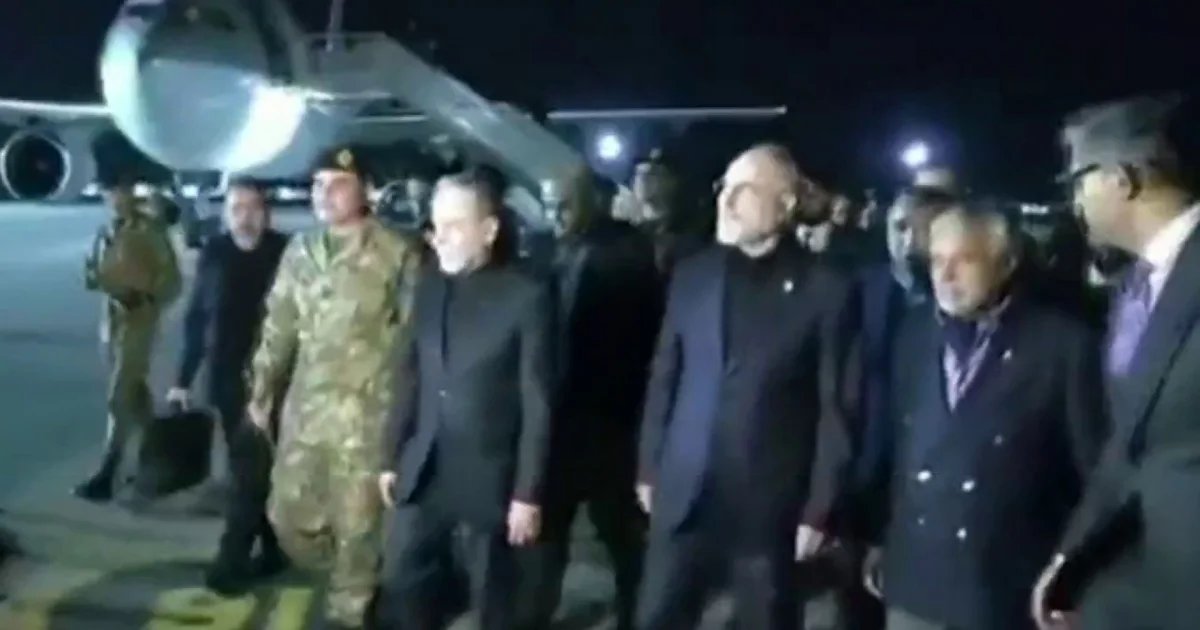 American and Iranian delegations gather in Islamabad ahead of peace talks