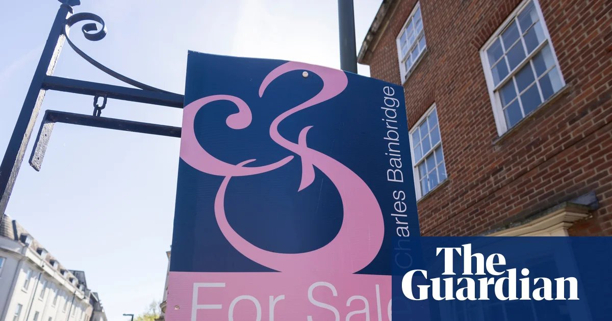 ‘We’re trapped’: despair for sellers as Iran war knocks confidence in UK housing market | House prices