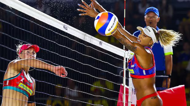 Canadian women pick up beach volleyball silver in their Pro Tour season opener