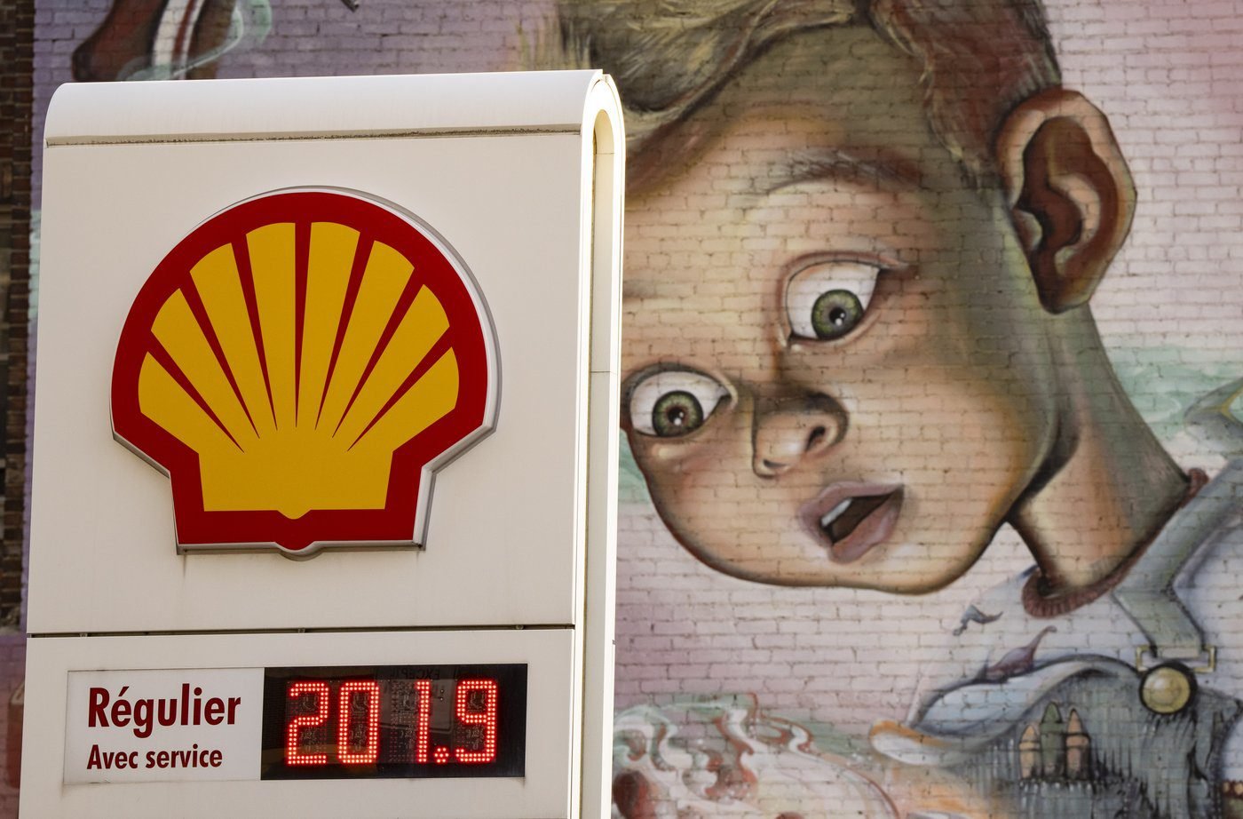 CP NewsAlert: Liberals suspend federal fuel excise taxes until Labour Day