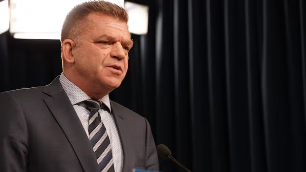 Alberta government introduces 120-day approvals for major energy projects