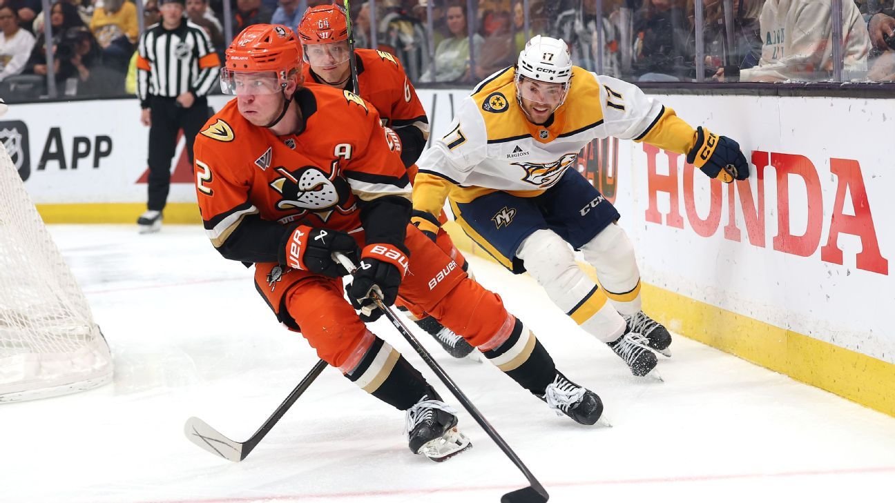 NHL playoff watch: What’s at stake on the season’s final day