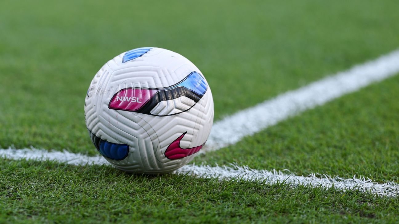 Sources: NWSL expected to vote on calendar shift this month
