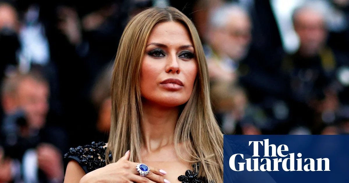 Russian blogger’s fierce critique of Kremlin goes viral: ‘People are afraid of you’ | Russia