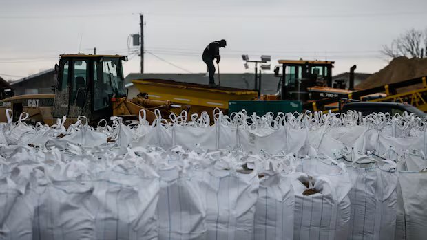 Peguis, Fisher River declare state of emergency with flood risk ‘a certainty’