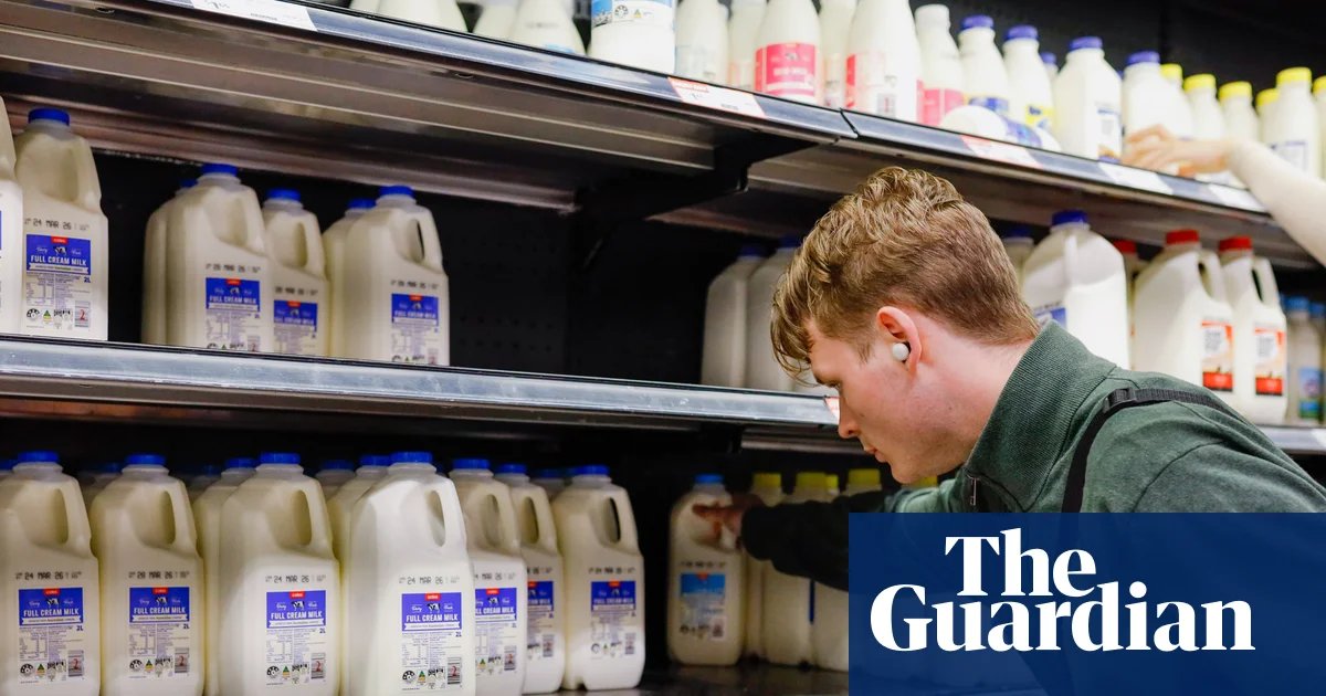 Coles adds 20c to the price of milk as war in the Middle East pushes up Australian grocery costs | Consumer affairs