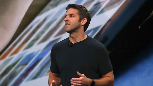 John Ternus is replacing Tim Cook as Apple CEO. But he faces a big challenge in AI