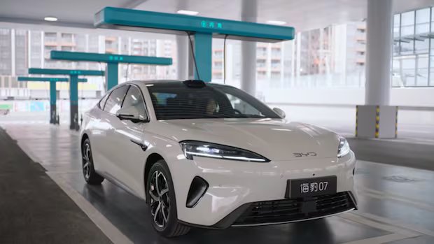 Want 5-minute EV charging? Canada is getting a megawatt charger, too