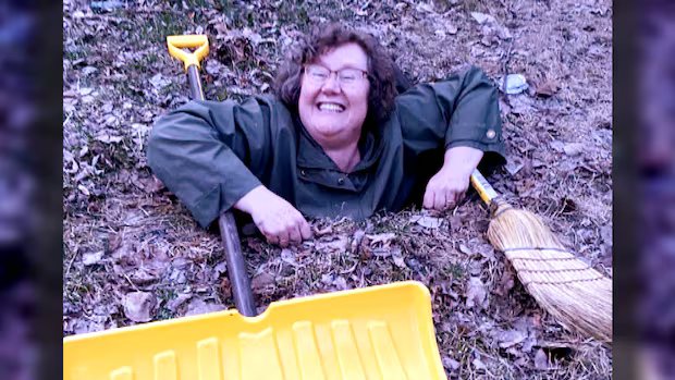City to fix hole Winnipeg woman fell through, with repairs set to start Thursday