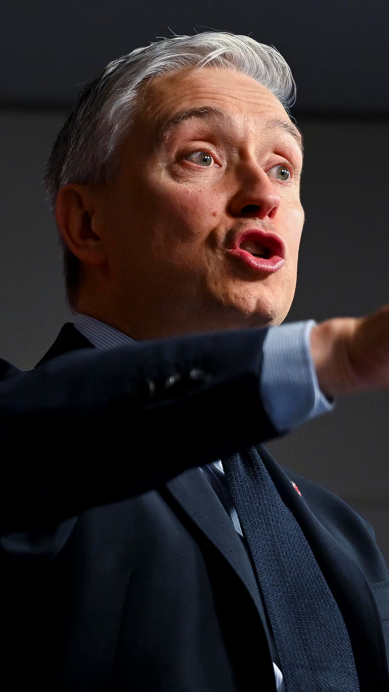 Economic update projects Canada's deficit $11B lower