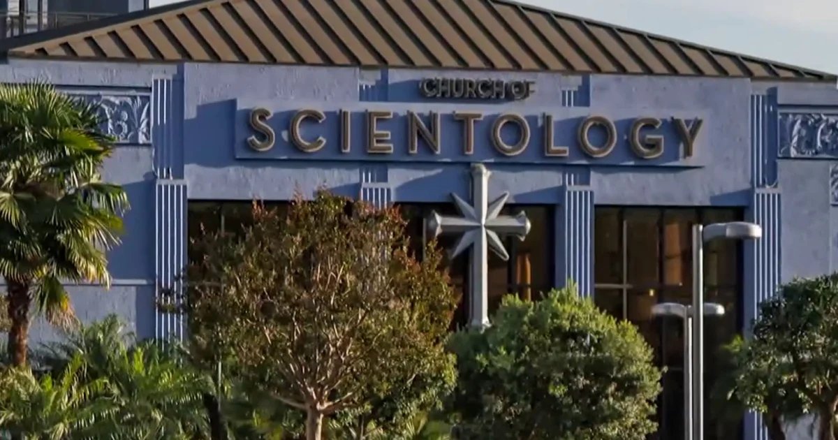 Teens rush through Scientology buildings in viral trend