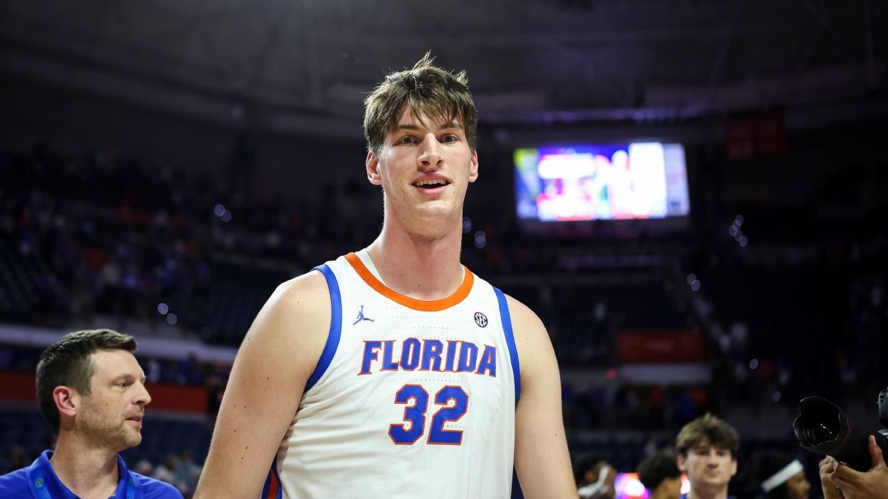 Oliver Rioux, college hoops’ tallest at 7-9, commits to UC Irvine