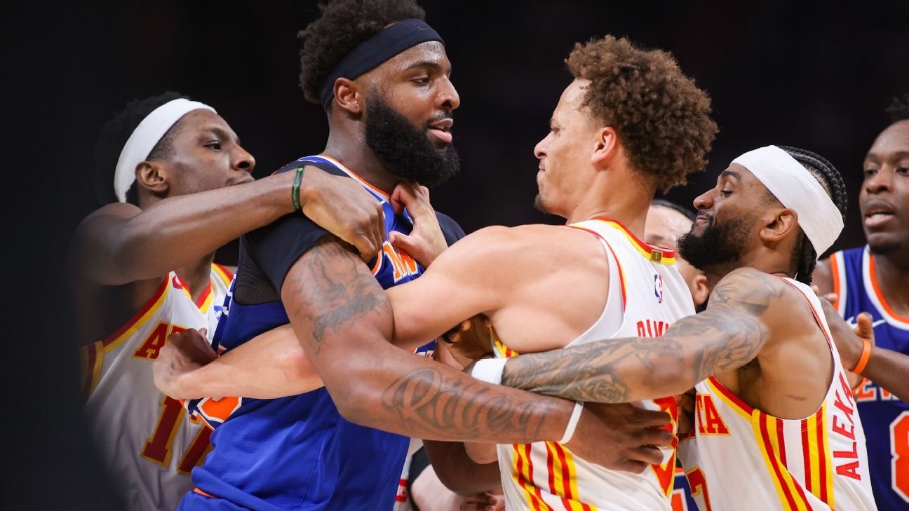 Hawks’ Daniels, Knicks’ Robinson ejected for fighting