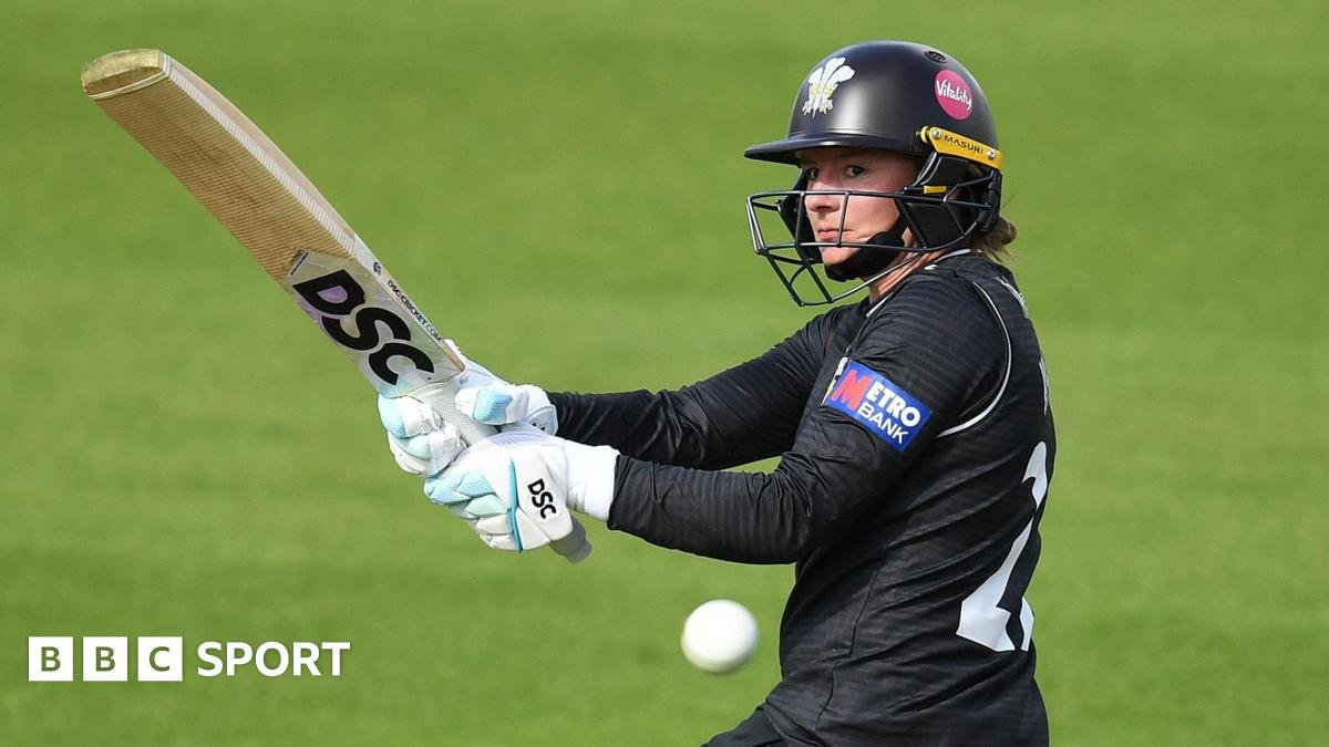 Surrey march on as Yorkshire earn first One-Day Cup win