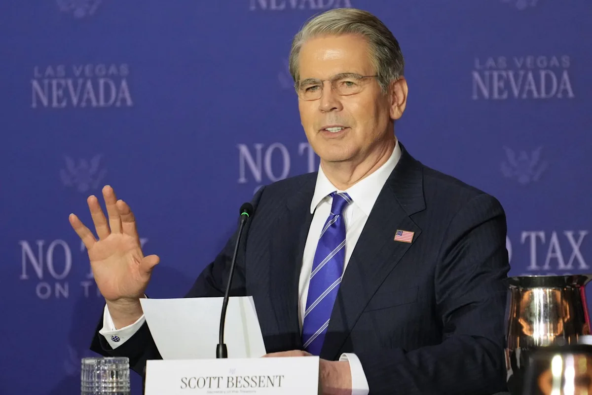 US extends waiver on Russian oil sanctions to ease Iran war shortages despite Bessent denial