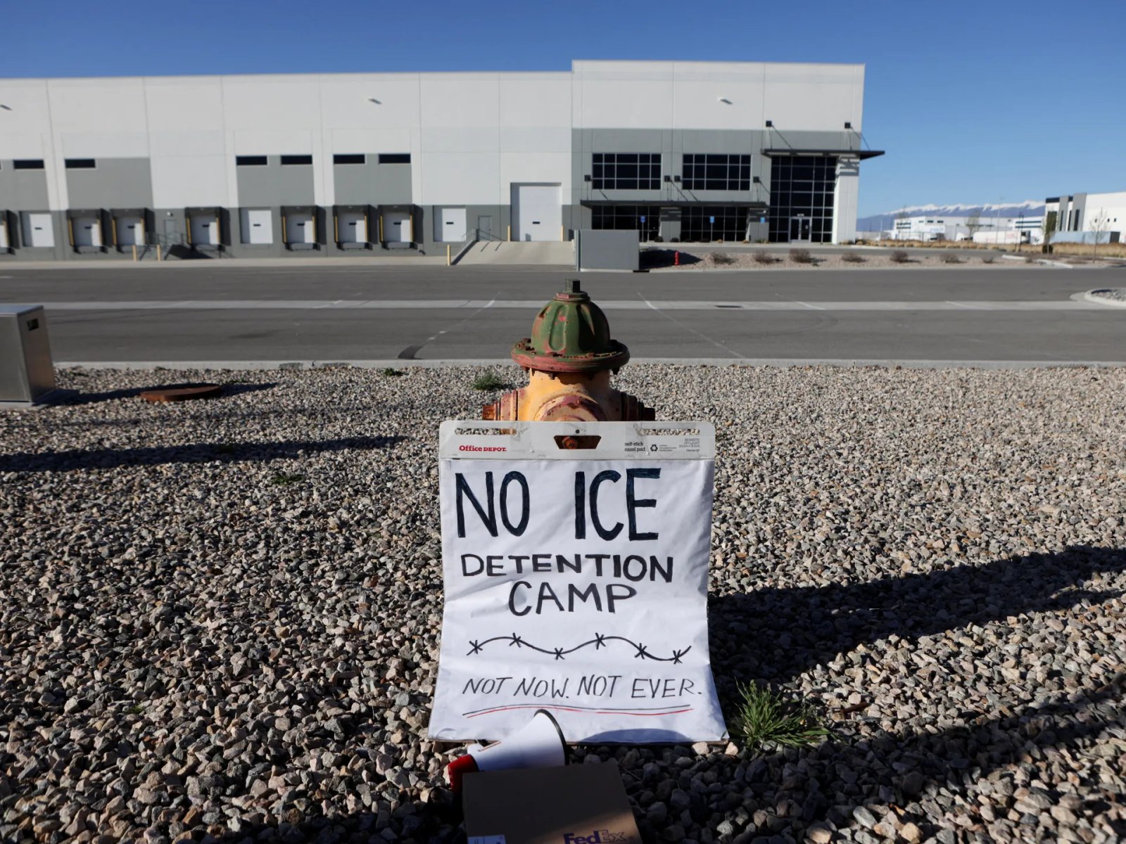 US appeals court rejects Trump’s immigration detention policy | Donald Trump News