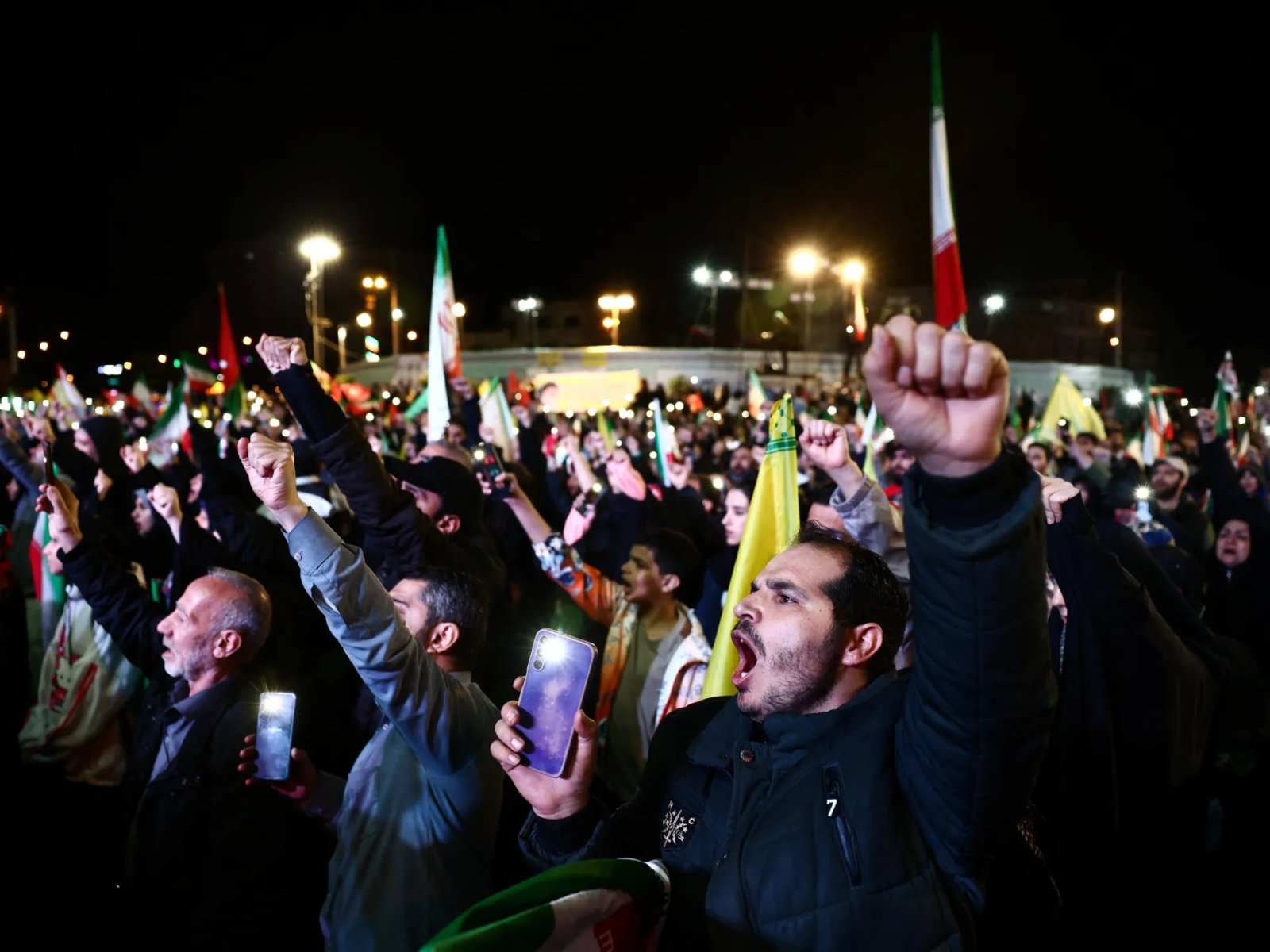 Tehran held military parades as ceasefire was set to end | US-Israel war on Iran