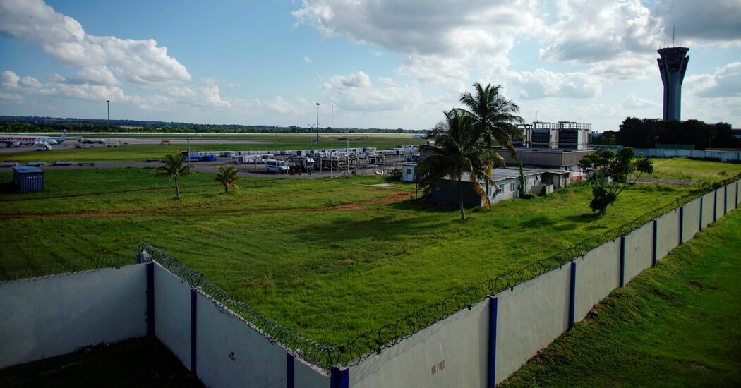 U.S. Sends Plane to Cuba to Get Child in Transgender Custody Case