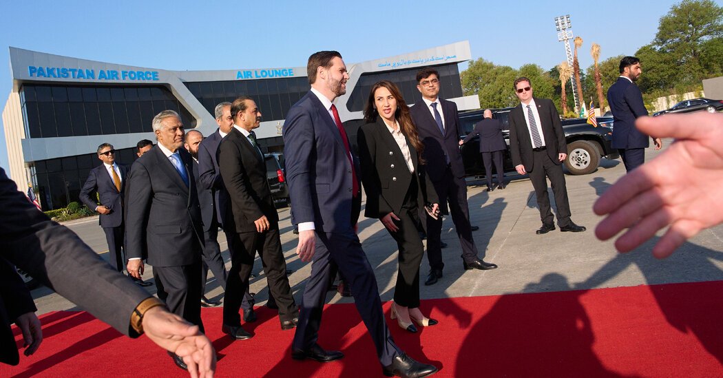 Iran War Live Updates: Vance’s Trip to Peace Talks on Hold