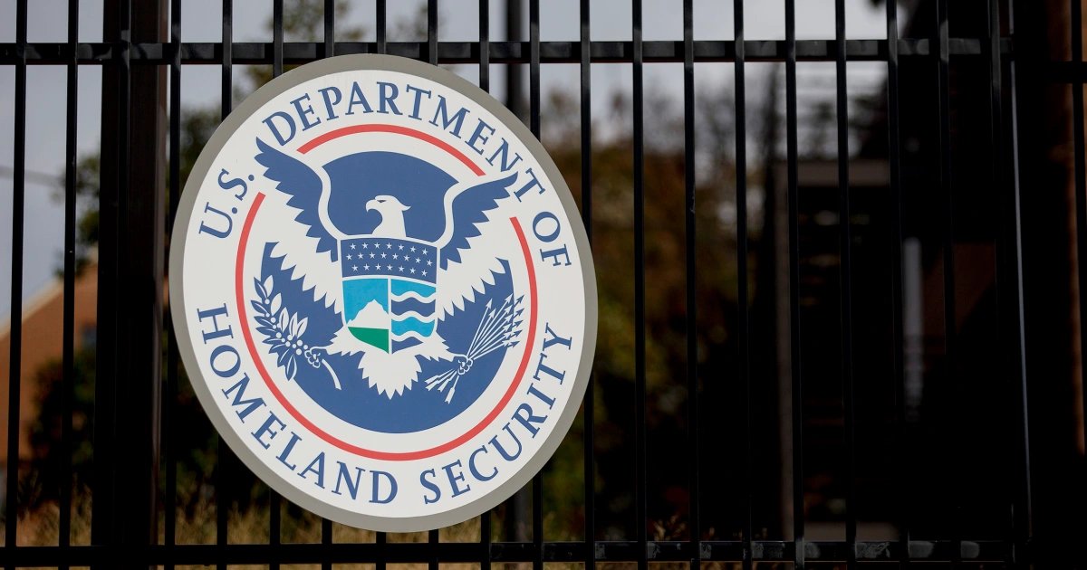 DHS watchdog paused some probes of immigration enforcement amid shutdown