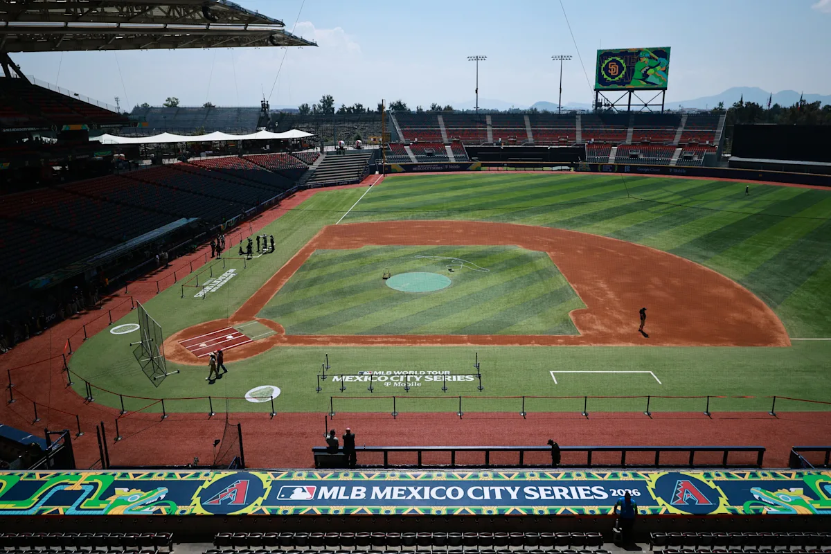 NL West report: Padres, D-backs split in Mexico, Rockies hanging tough