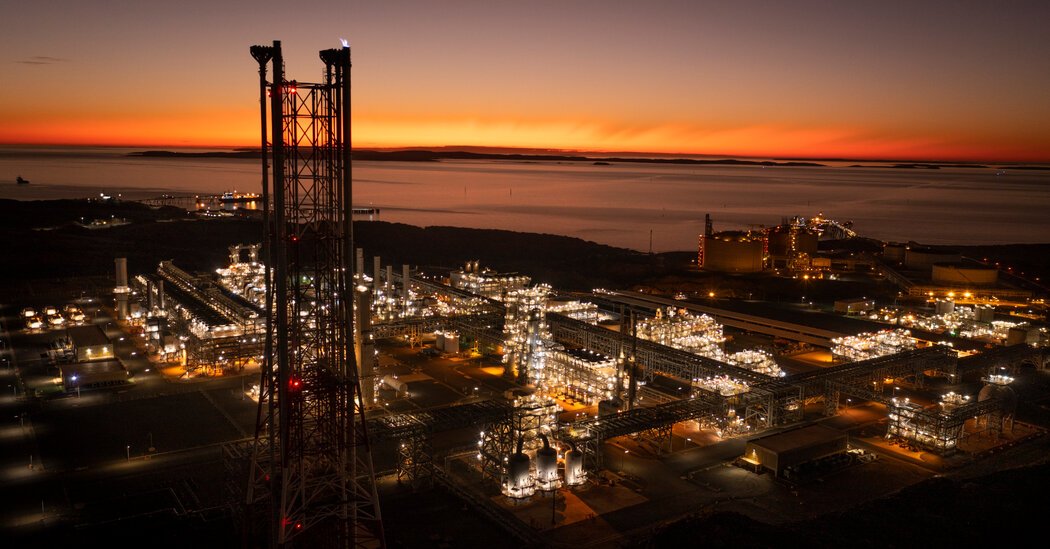 War in Iran Gives New Fuel to a Tax Debate in Australia