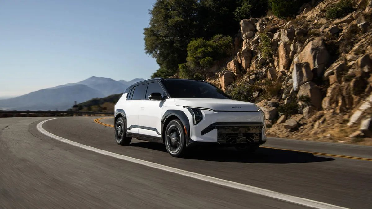 Kia Covers All Powertrain Bases: New Seltos, EV3 Debut at New York Auto Show