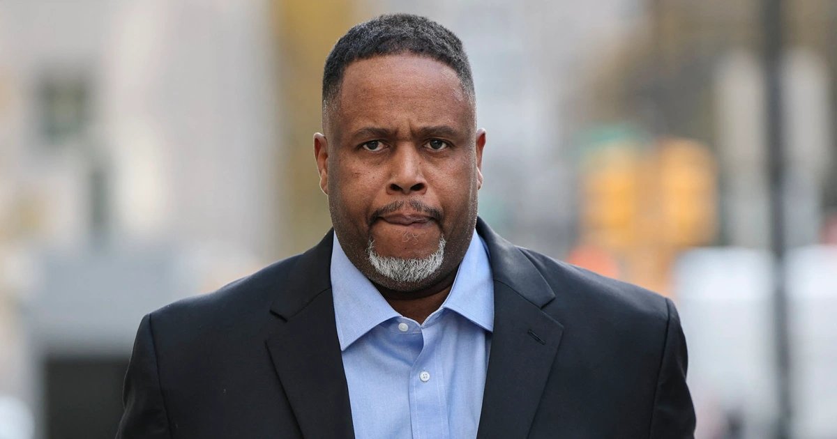 Former NBA player and coach Damon Jones pleads guilty to selling gamblers inside information