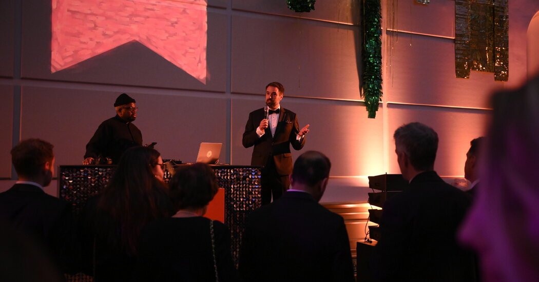 Live Updates: Trump Describes Gunman’s Attack at Washington Hotel