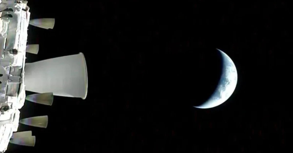 Artemis II astronauts prepare to head for the moon after toilet and email issues