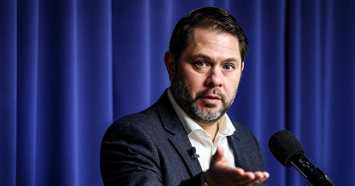 Ruben Gallego alleges Eric Swalwell ‘lied’ and ‘betrayed’ him, says he never saw inappropriate behavior