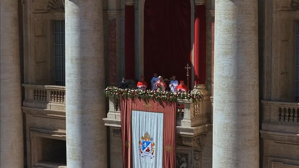 WATCH:  Pope Leo delivers historic Easter message