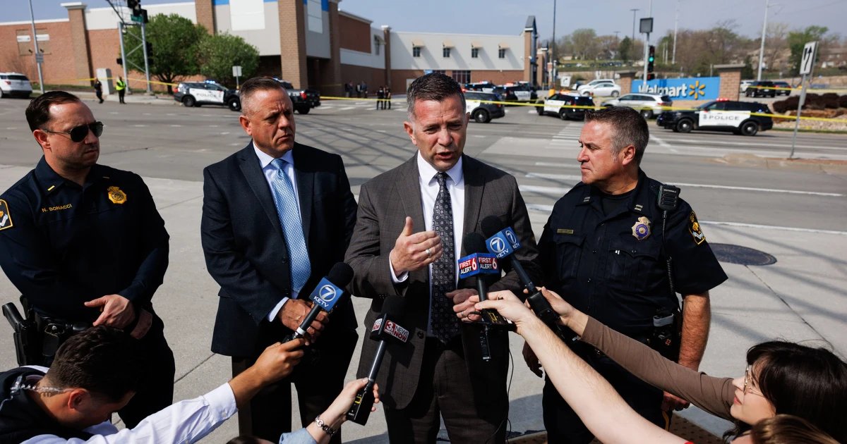 Omaha woman who tried to kidnap a toddler at Walmart had history of alleged arson and violence