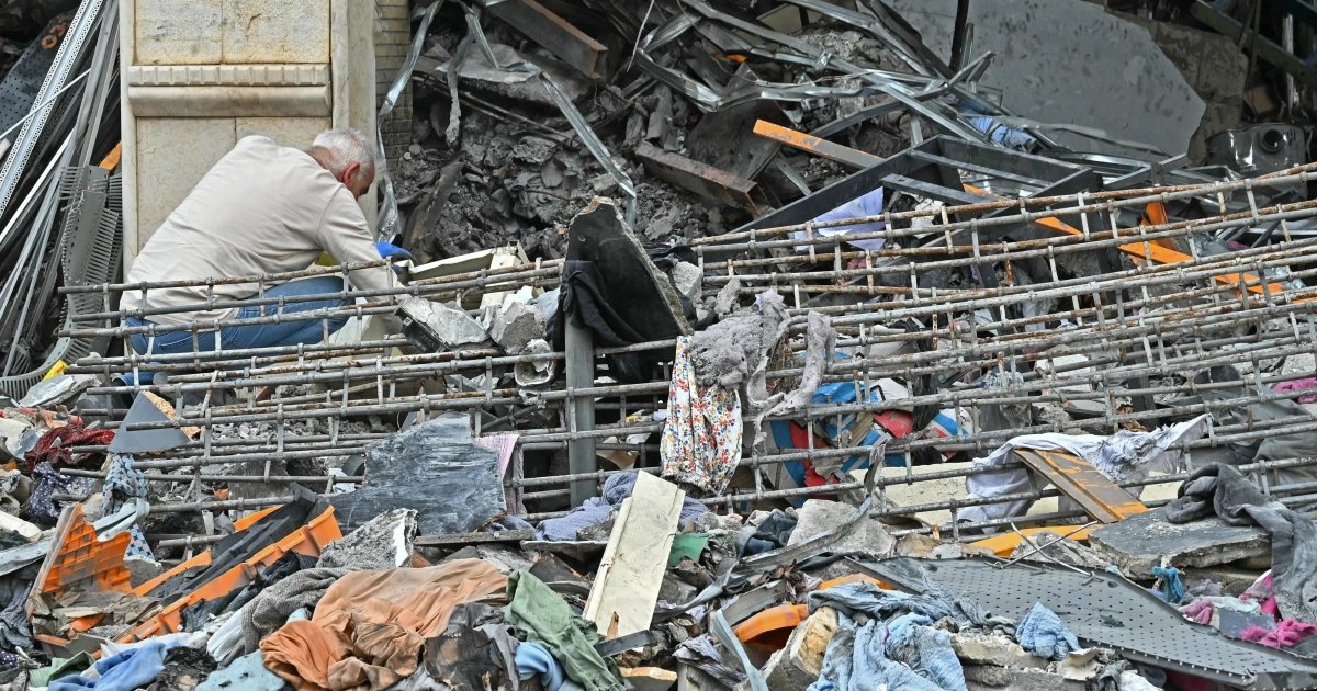 After Lebanon ceasefire, people displaced by Israeli strikes return to what’s left of their homes