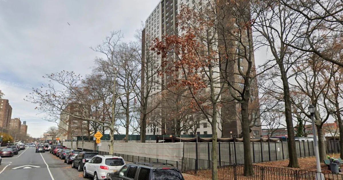 Serial killer pleads guilty to deaths of 3 women in Brooklyn senior housing complex