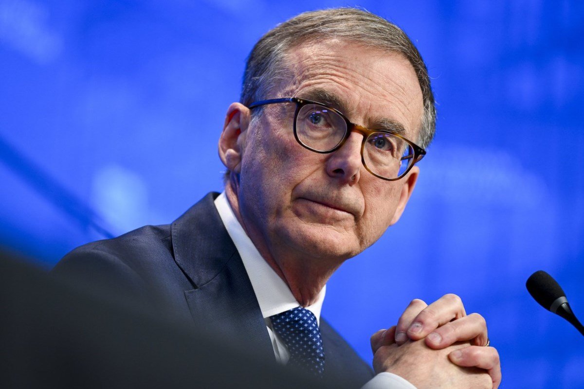 Bank of Canada holds key rate steady but warns future movements unclear