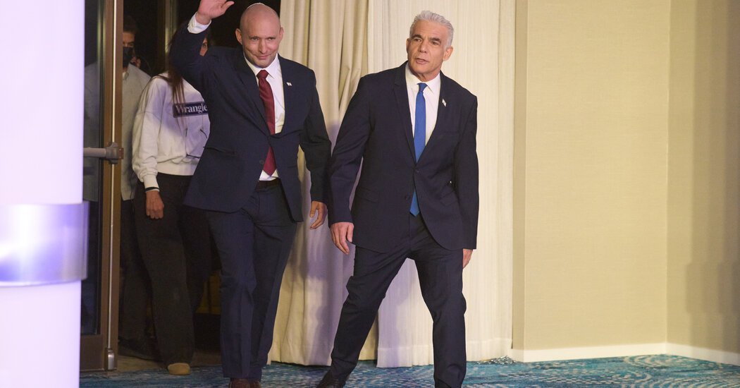 Former Israeli Premiers Join in Bid to Oust Netanyahu in Elections