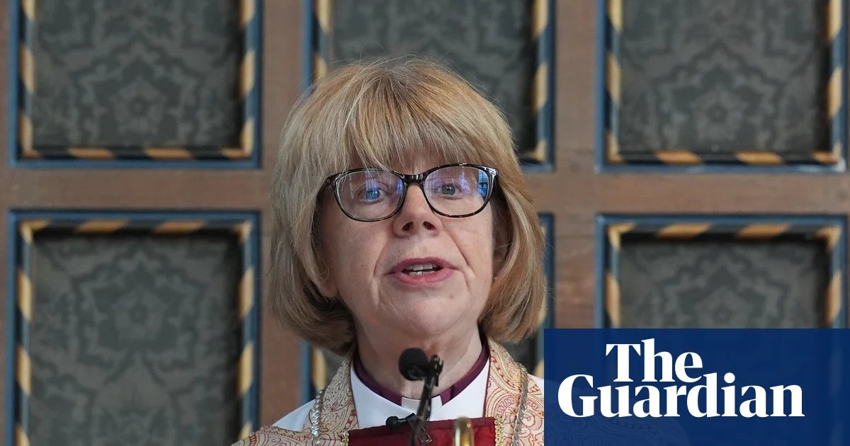Archbishop of Canterbury backs pope’s calls for peace amid Trump feud | Sarah Mullally