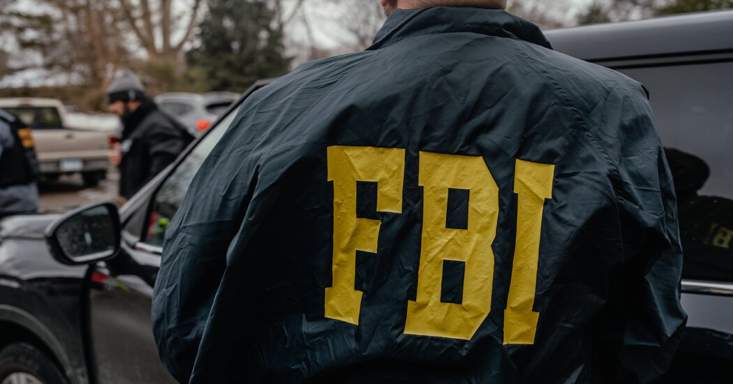 F.B.I. Searches Businesses Around Minneapolis as Part of Fraud Inquiry