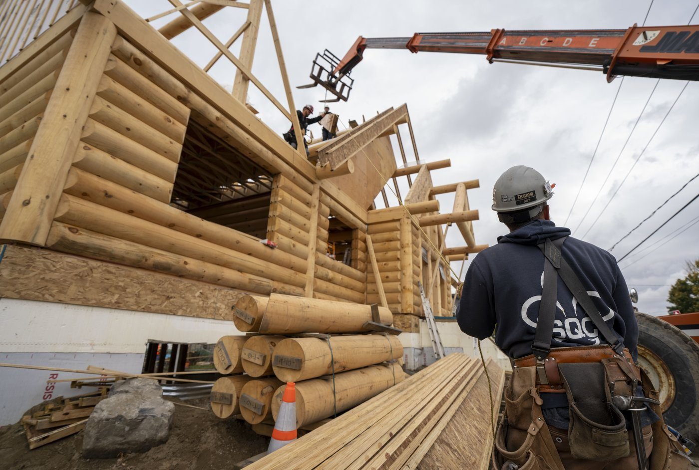 Jobs minister urges youth to pursue skilled trades despite generational stigma