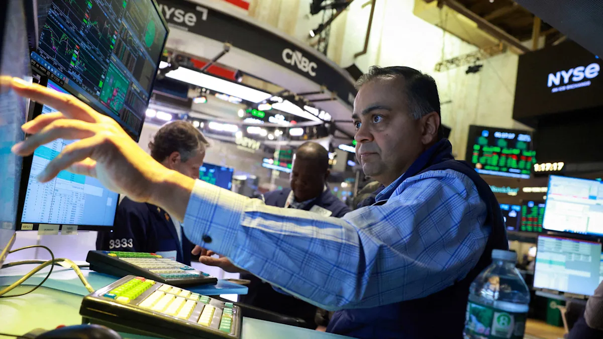 S&P 500 earnings estimates soar. So why is the index contracting?