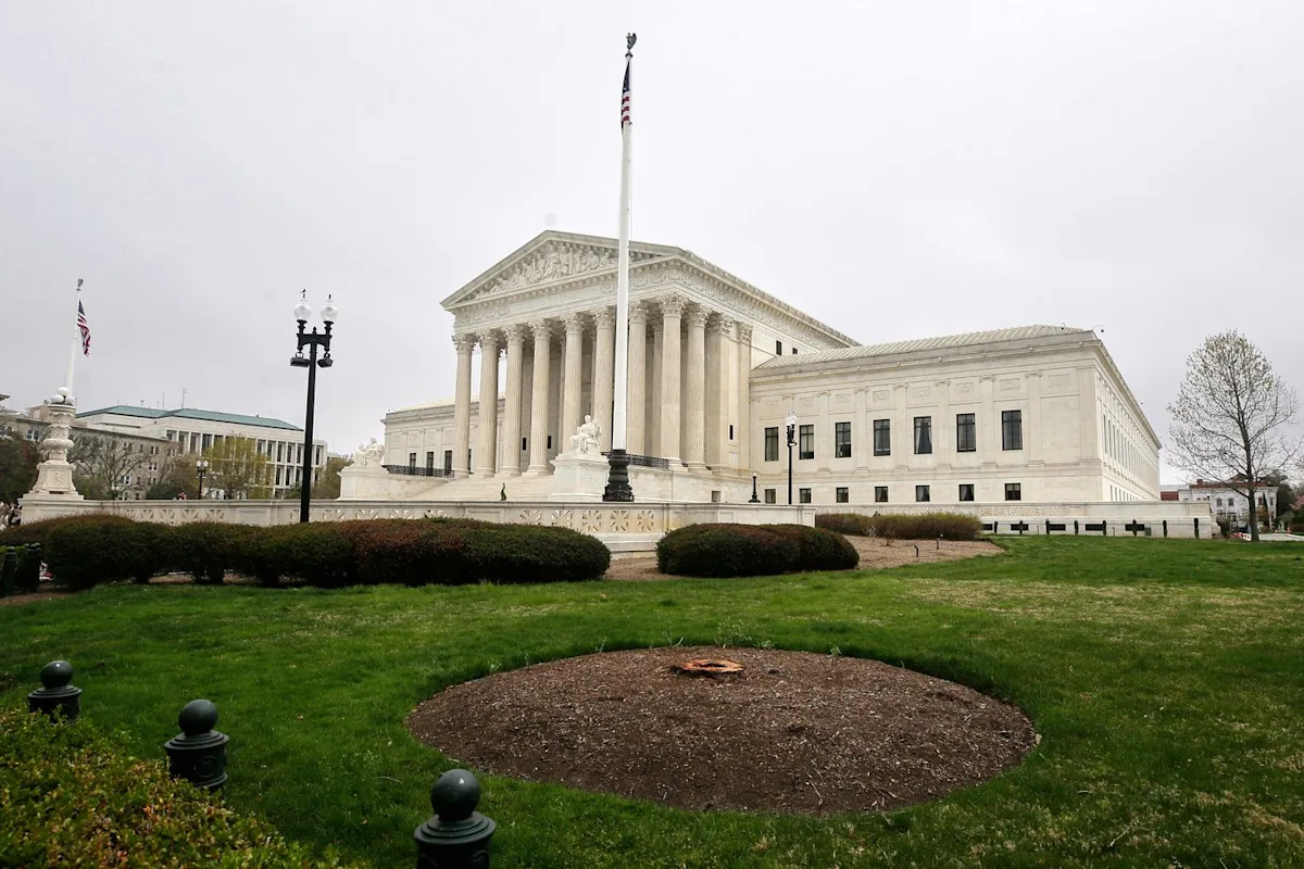 Supreme Court seems wary of limiting federal regulators’ power in a data privacy case